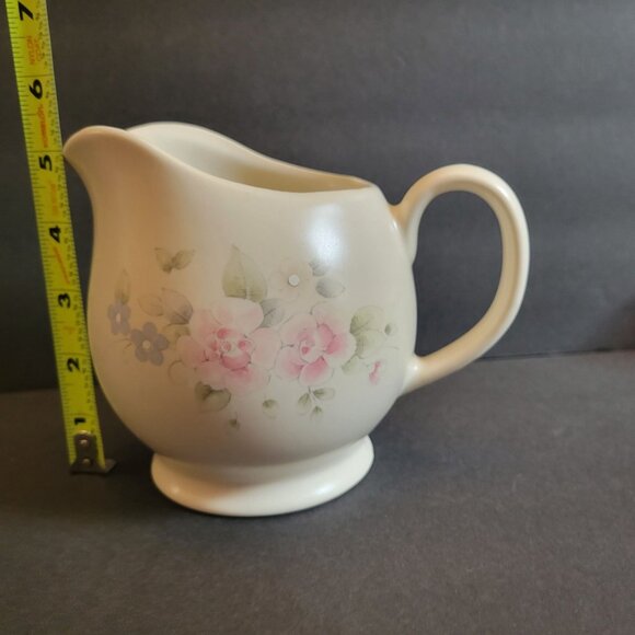 Pfaltzgraff Tea Rose Creamer With Floral Design - Picture 7 of 7